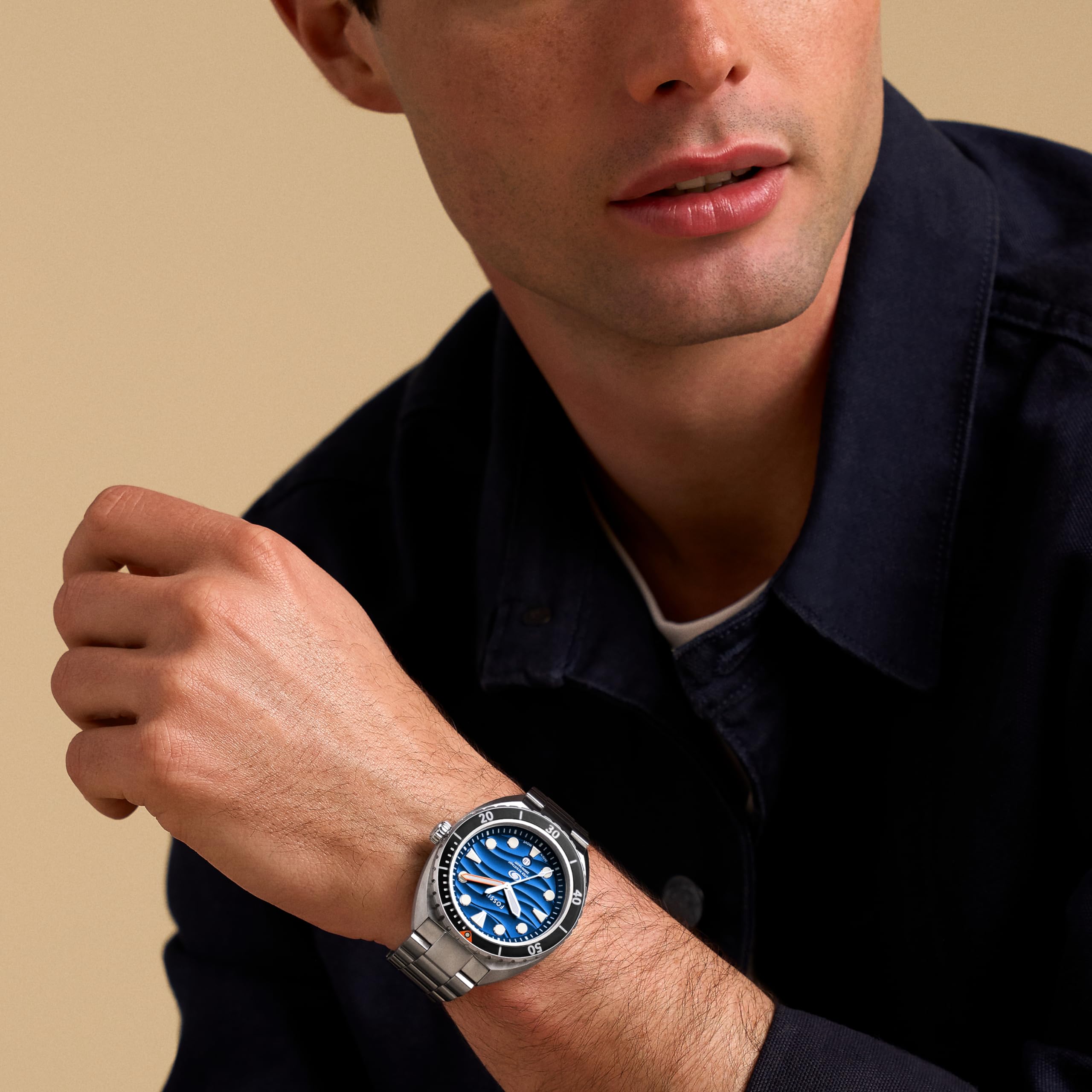 Fossil Men's Breaker Quartz Stainless Steel Three-Hand Watch, Color: Silver (Model: FS6064)