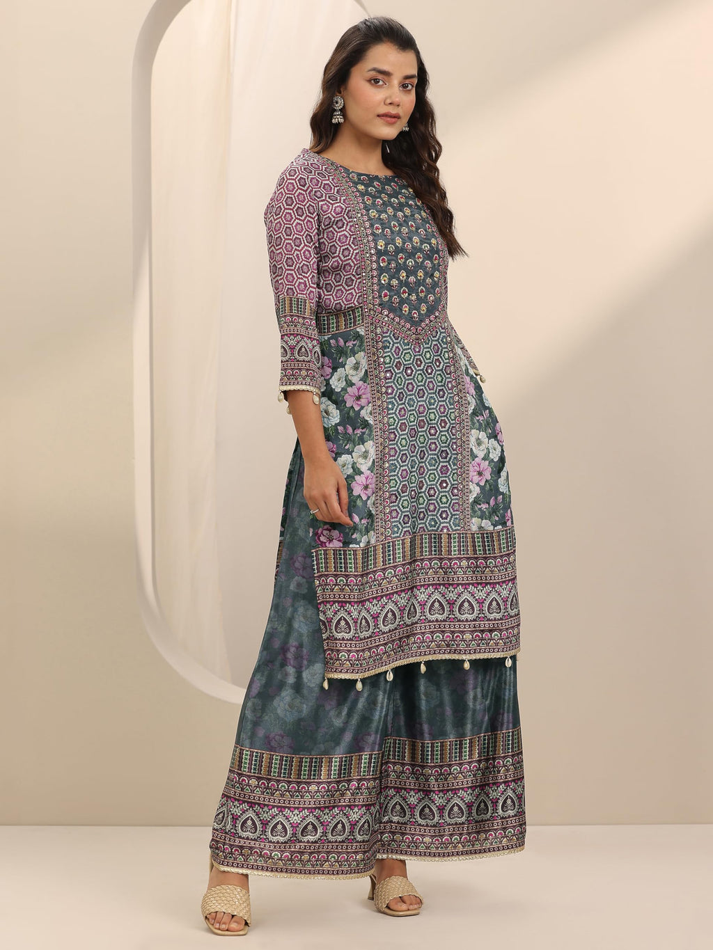 Libas WomenS Chinon Kurta Sets (99422