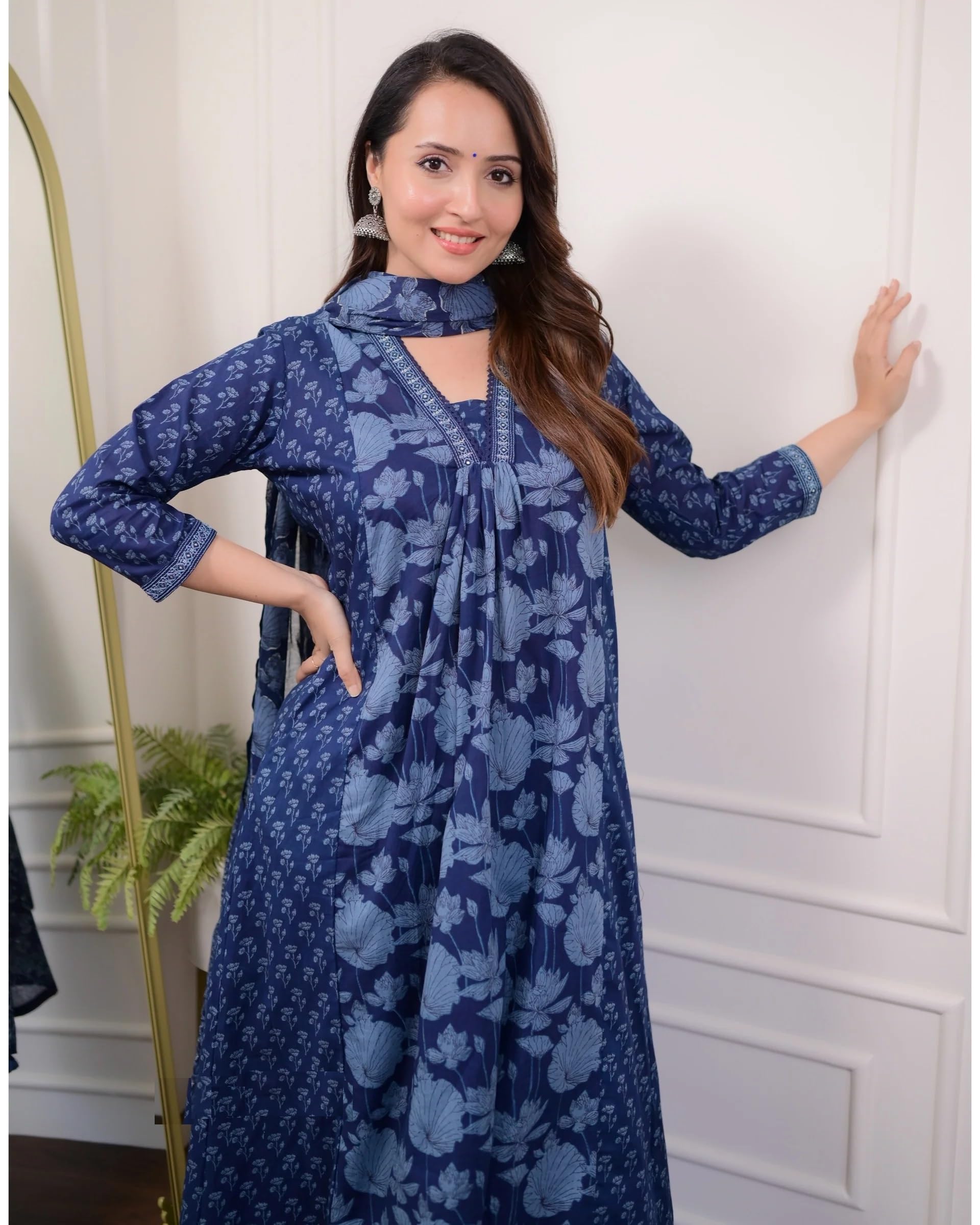 Nermosa Women Printed A-Line Kurta And Pant Set With Duppatta (Xx-Large)