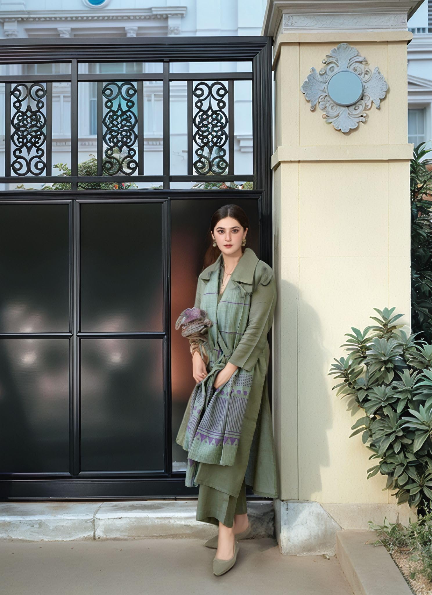 ANNI DESIGNER Womens Rayon Blend Solid Straight Kurta with Pant & Dupatta (Raja Saab Green-VKS11_S_Green_Small)