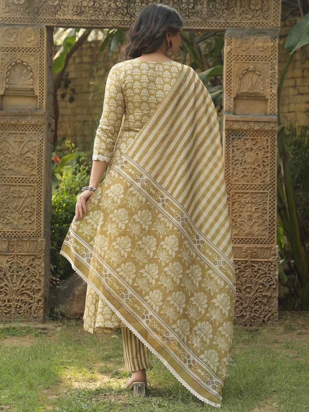 ANNI DESIGNER Women s Anarkali Rayon Blend Printed with Trousers and Dupatta, Mehandi, XXL