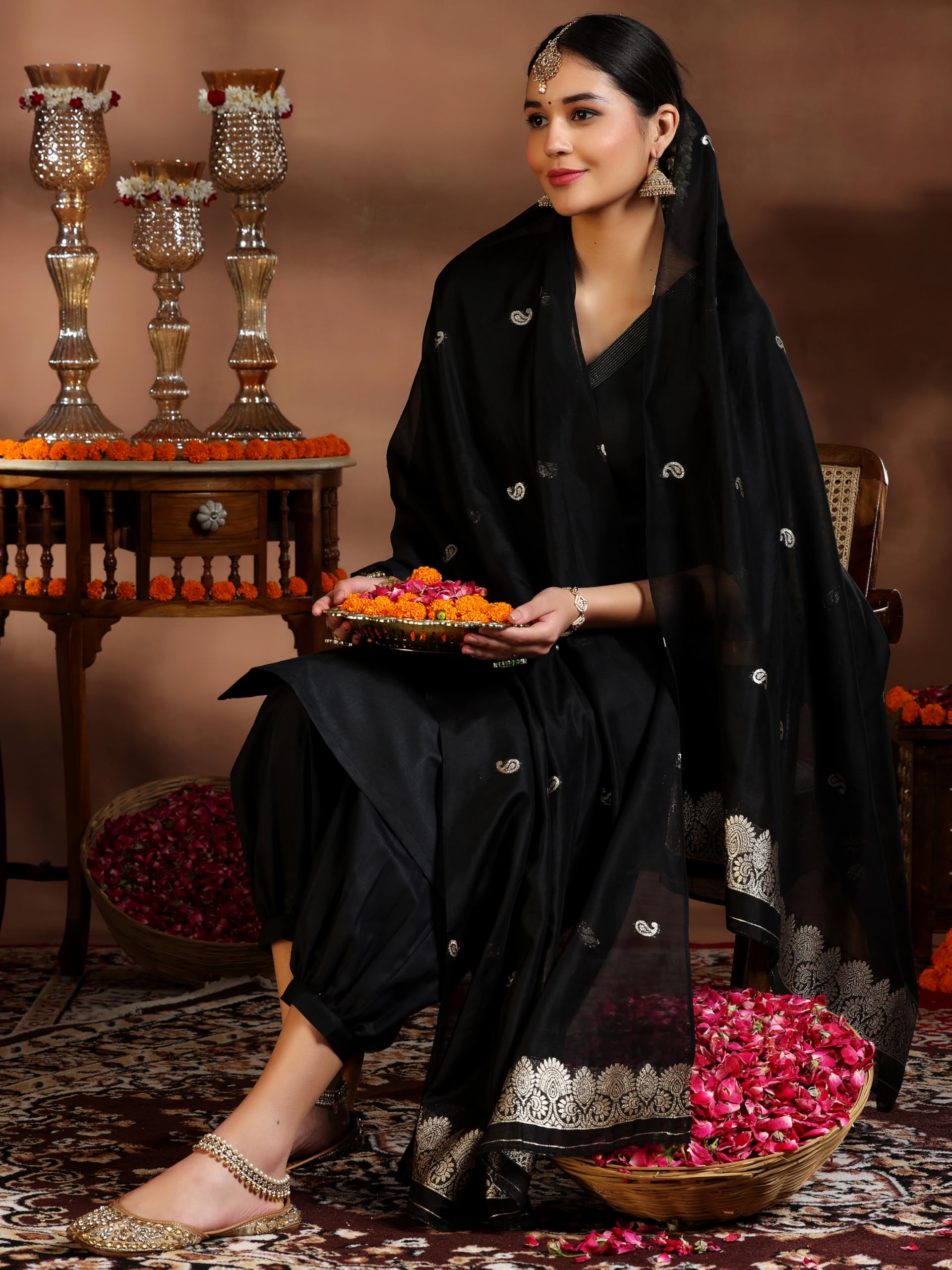 Libas WomenS Silk Blend Kurta Set (39052_Black