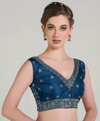 Pujia Mills WomenS Indian Ethnic Wear Designer Golden Zari With Embroidery Sequence Work V Neck Sleeveless Readymadeback Side W
