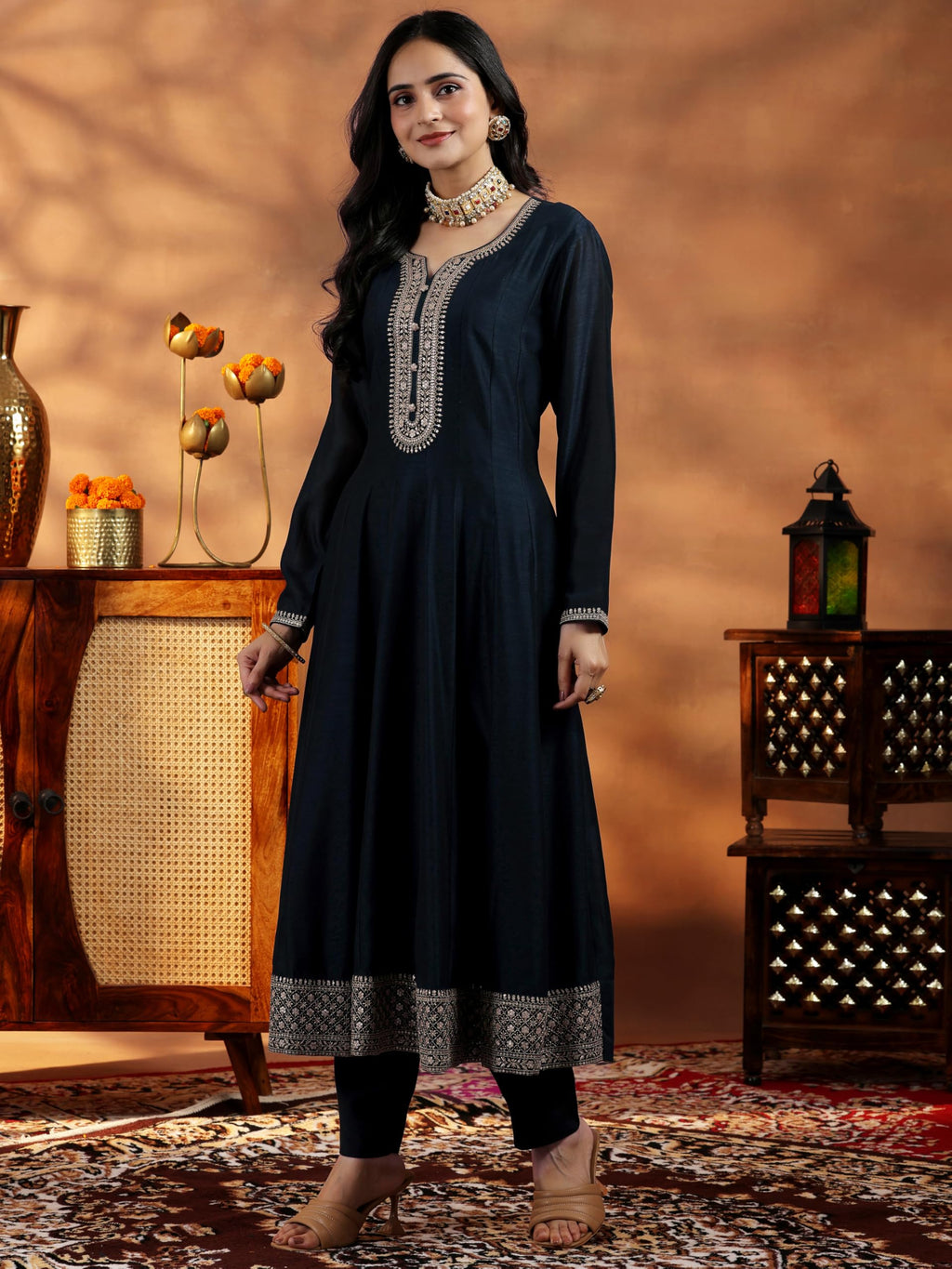 Libas WomenS Silk Blend Kurta Set (48837H