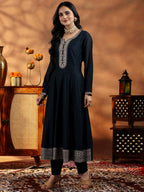 Libas WomenS Silk Blend Kurta Set (48837H