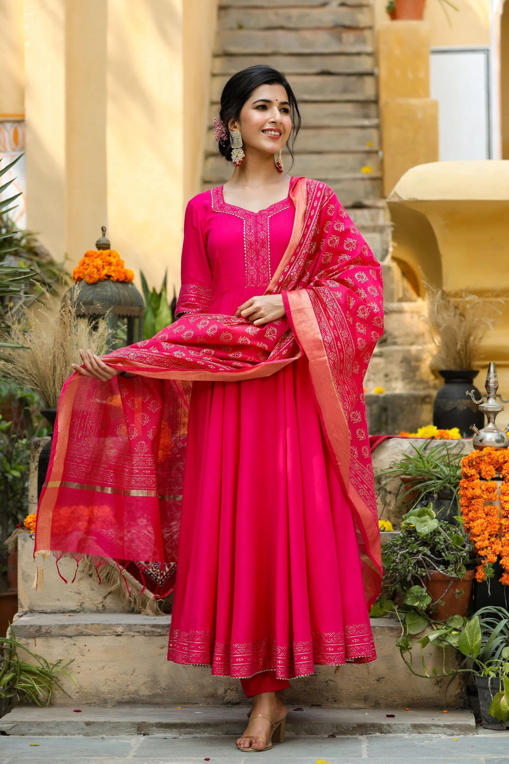 ANNI DESIGNER Women s Rayon Blend Kurta with Pants and Dupatta, Pink, XL