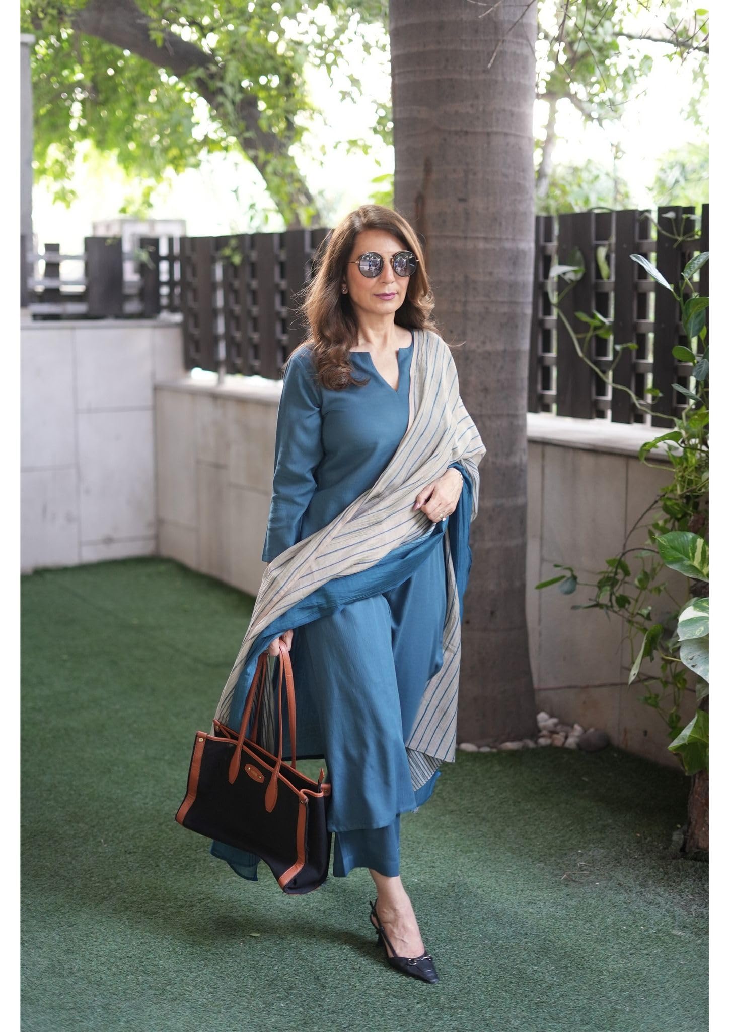 ANNI DESIGNER Womens Rayon Blend Straight Solid Kurta with Pant & Dupatta (ROZANA Cerosin_XL_Dark Blue_X-Large)