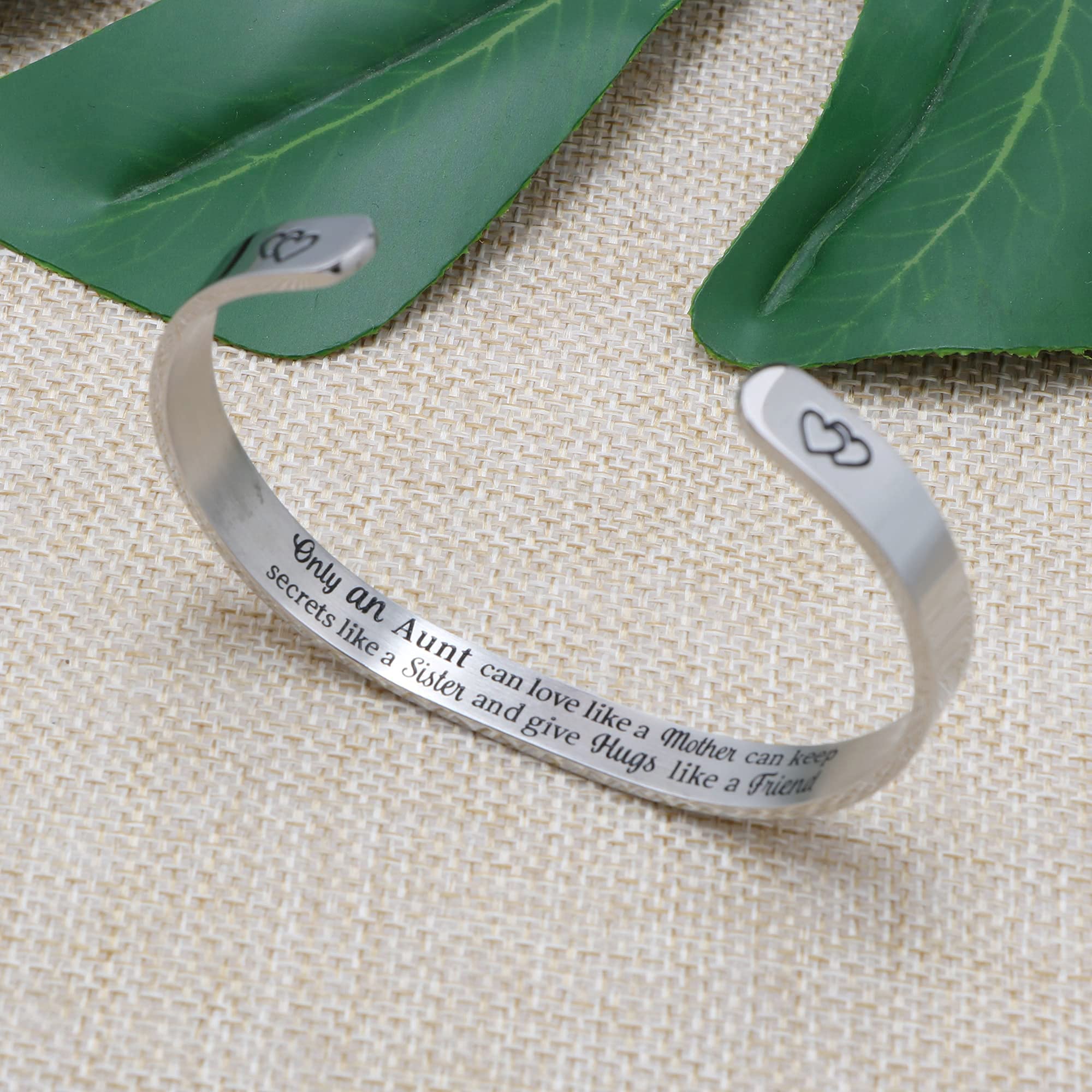 Birthday Gifts for Aunt from Niece Thank You Appreciation Gifts for Aunt Gratitude Cuff Bracelet for Women Christmas Inspiration