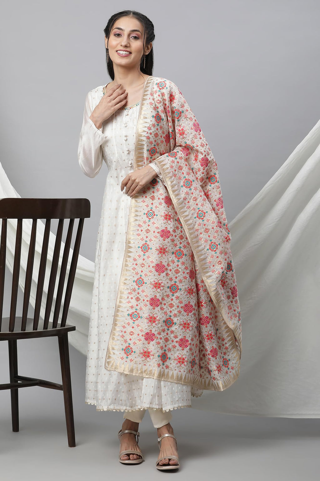 Aurelia Womens Off-White Chanderi Butti Embellished Flared Kurta, Tights and Jaquard Dupatta_23AUD10603-704295_S