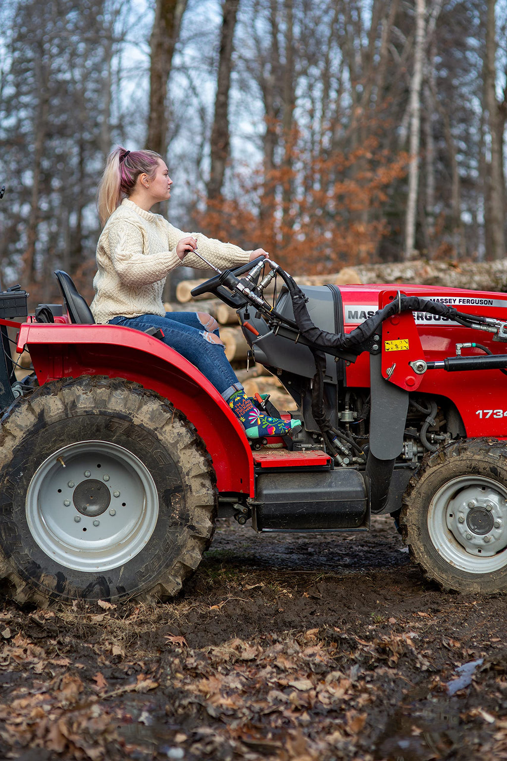 Blue Q Socks, Women's Crew, I'm A Delicate F--king Flower Women's shoe size 5-10(One size)