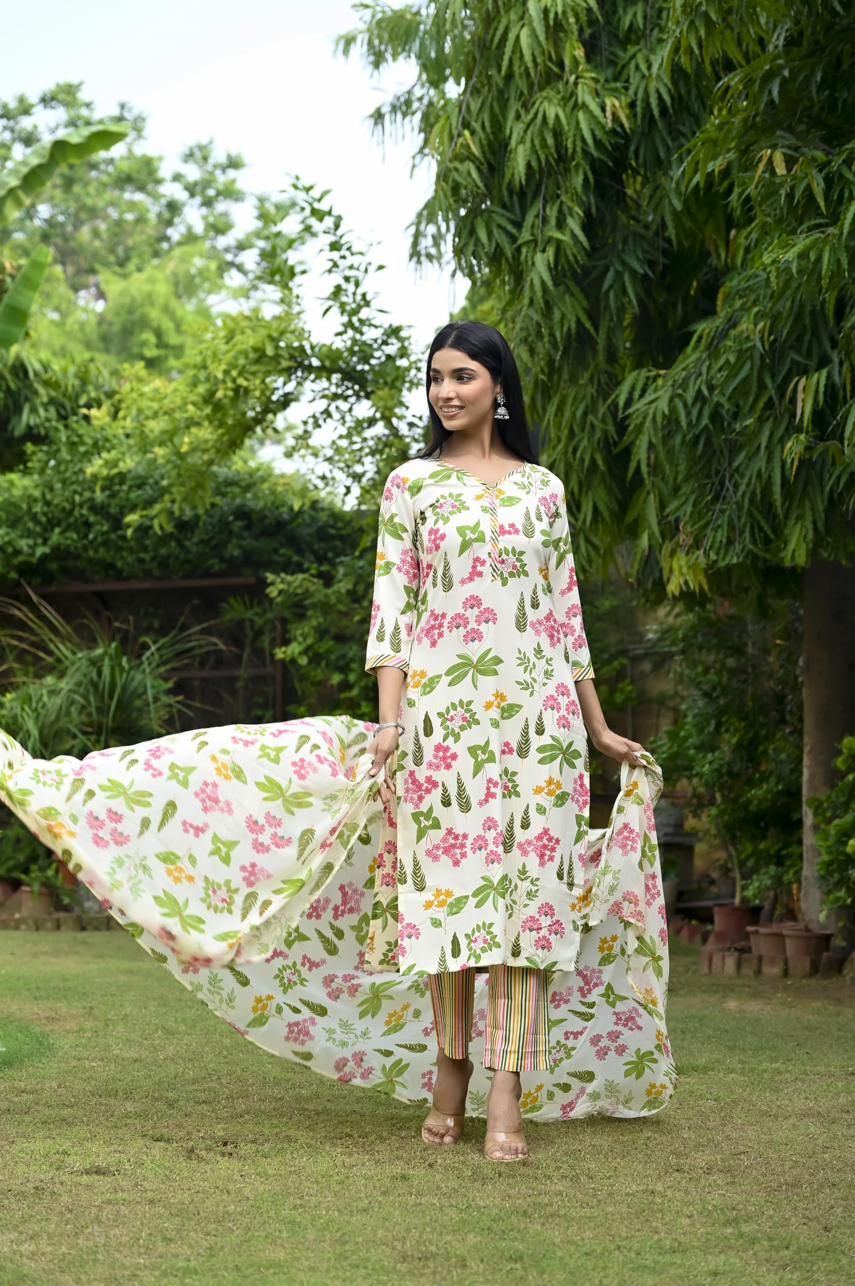 ANNI DESIGNER Women s Rayon Blend Kurta with Pants and Dupatta, cream, XL