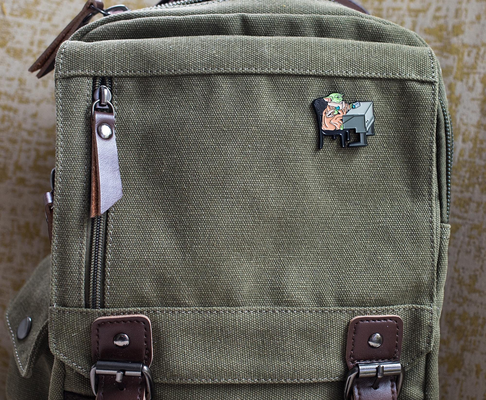 Star Wars: The Mandalorian The Child Grogu Desk With Cookie Enamel Pin Badge | Metal Brooch Accessories For Backpack, Clothes, L