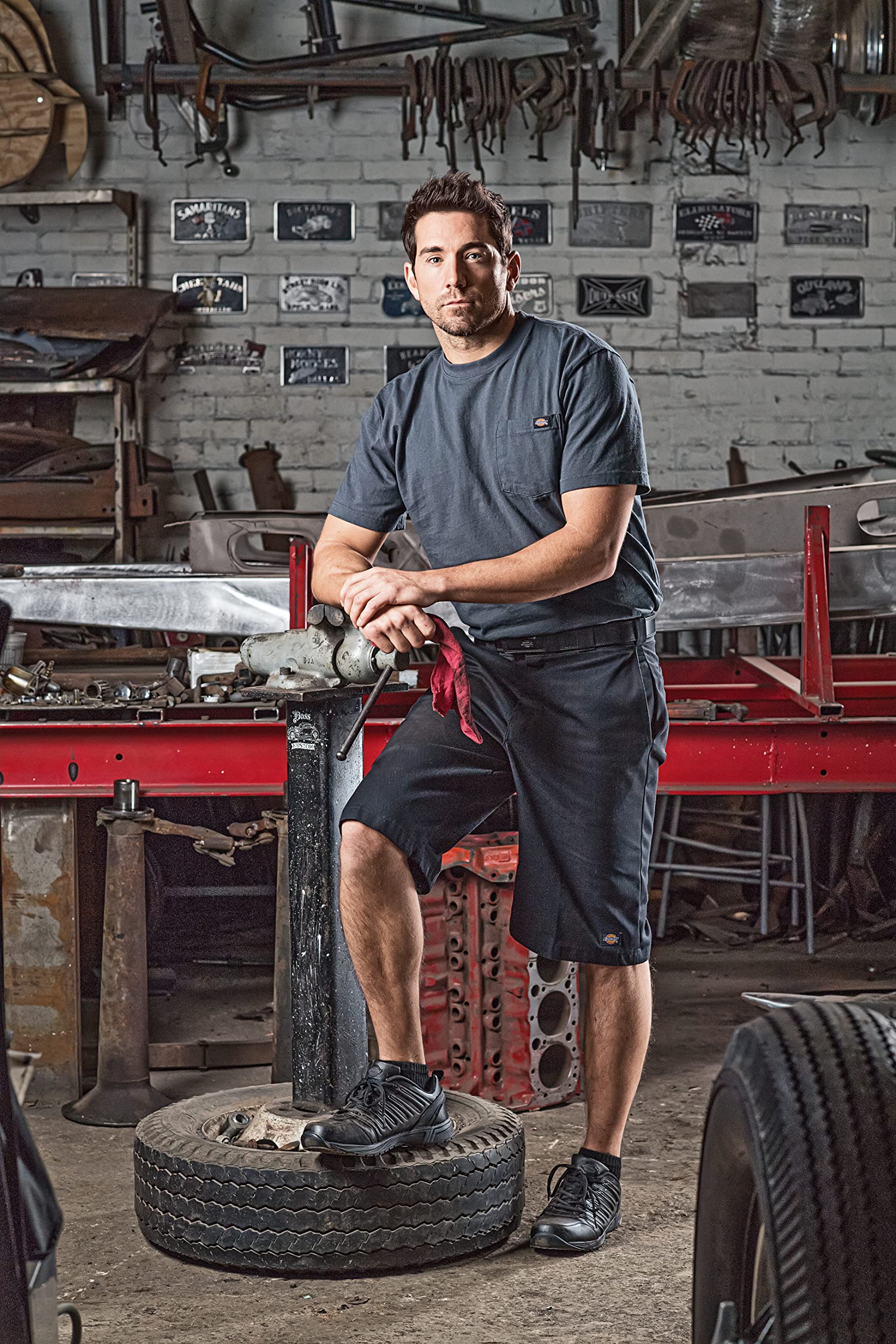 Dickies Men's Big & Tall 13 Inch Loose Fit Multi-Pocket Work Short, Silver Gray v1, 48