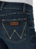 Wrangler Women's Retro Mae Mid Rise Stretch Boot Cut Jean, WIDE-LEG TROUSER