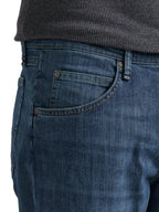 Wrangler Authentics Men's Classic 5-Pocket Relaxed Fit Flex Jean Slate Flex 42W x 32L