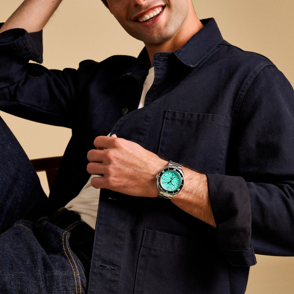 Fossil Men's Breaker Quartz Stainless Steel Three-Hand Watch, Color: Silver (Model: FS6066)