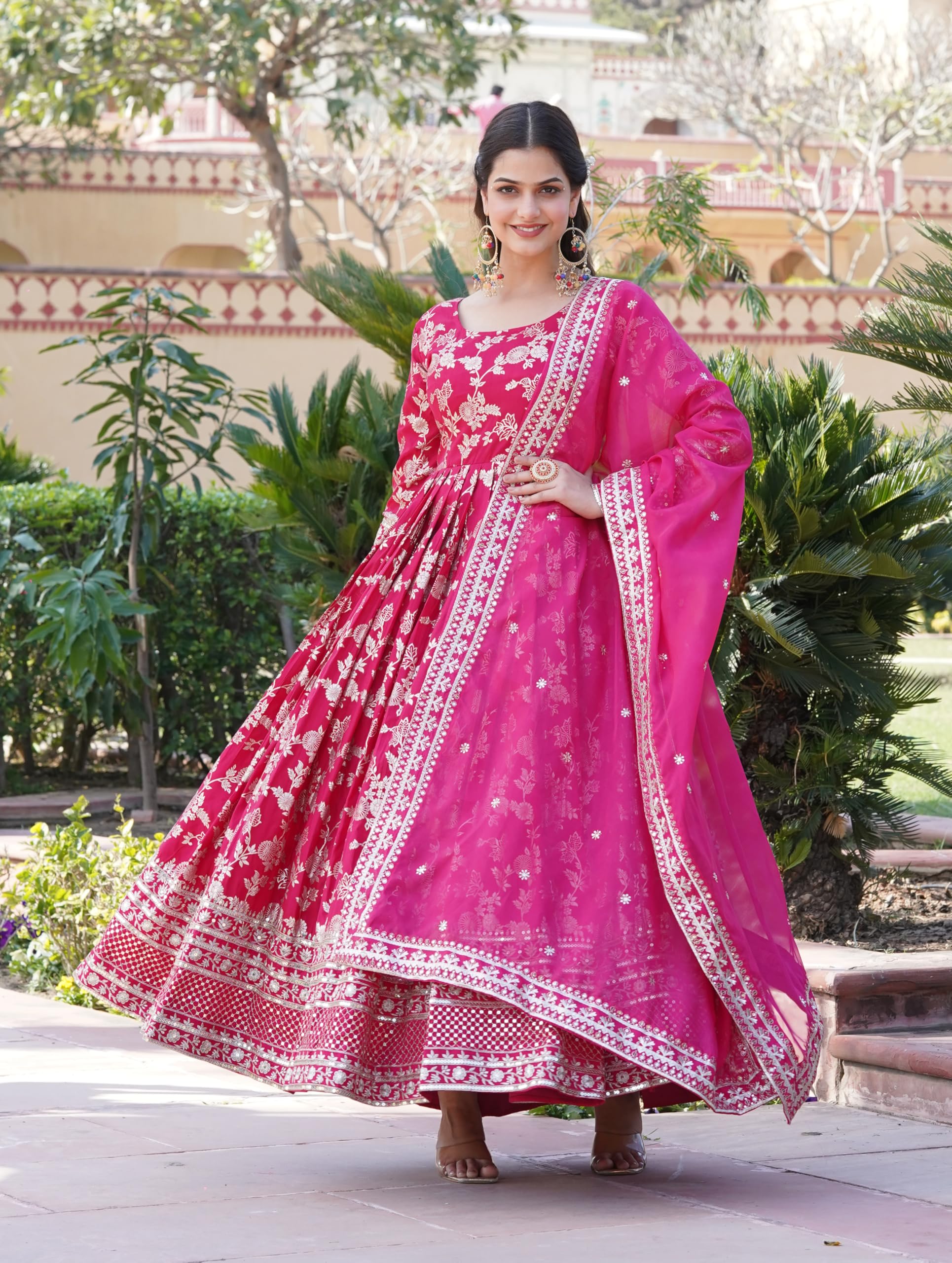 Wedani Georgette Embroidered Work Anarkali Kurta Set For Women