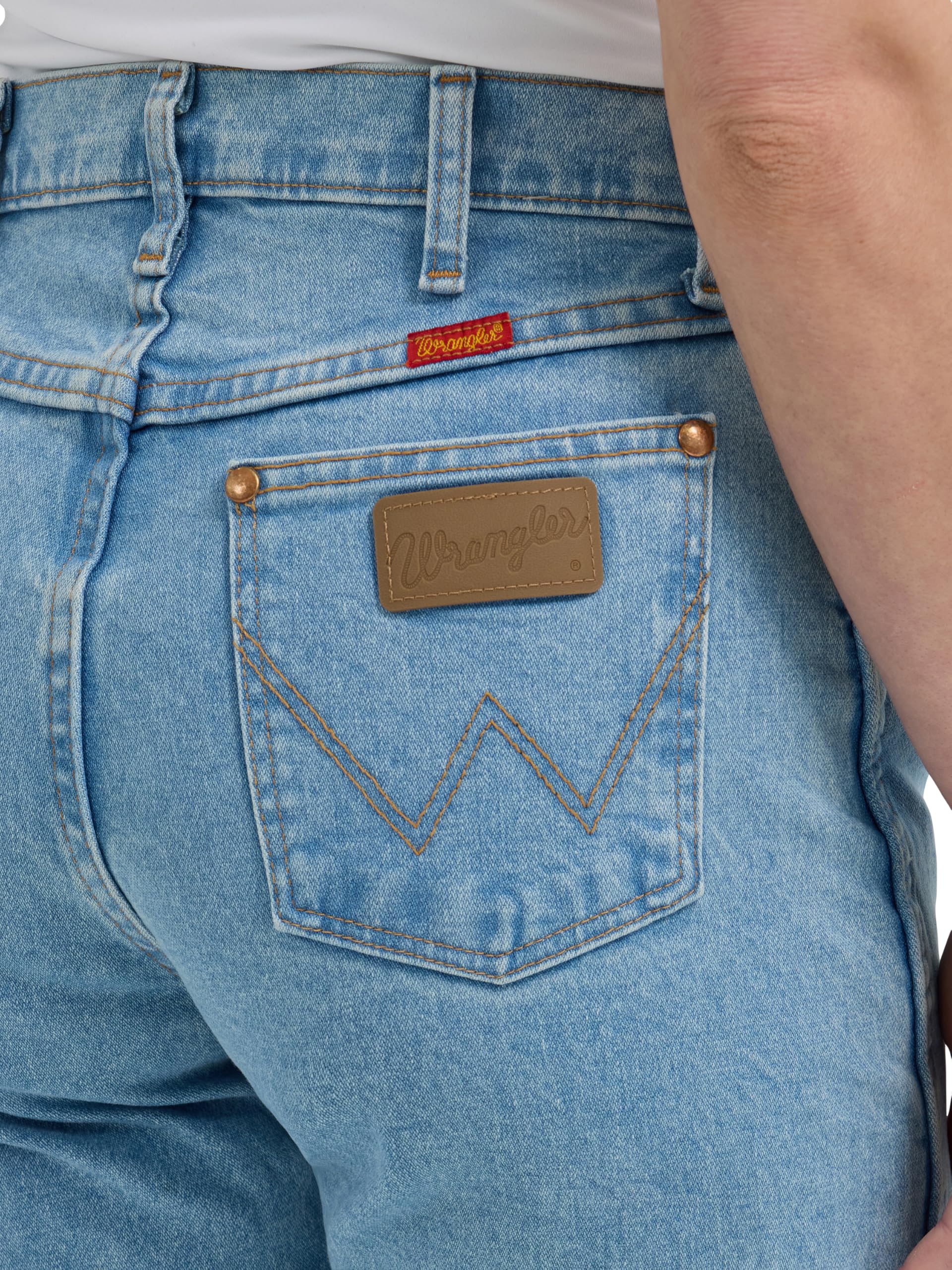 Wrangler Women's Cowboy Cut High Rise Slim Fit Tapered Leg Jean, Antique Wash, 7-30