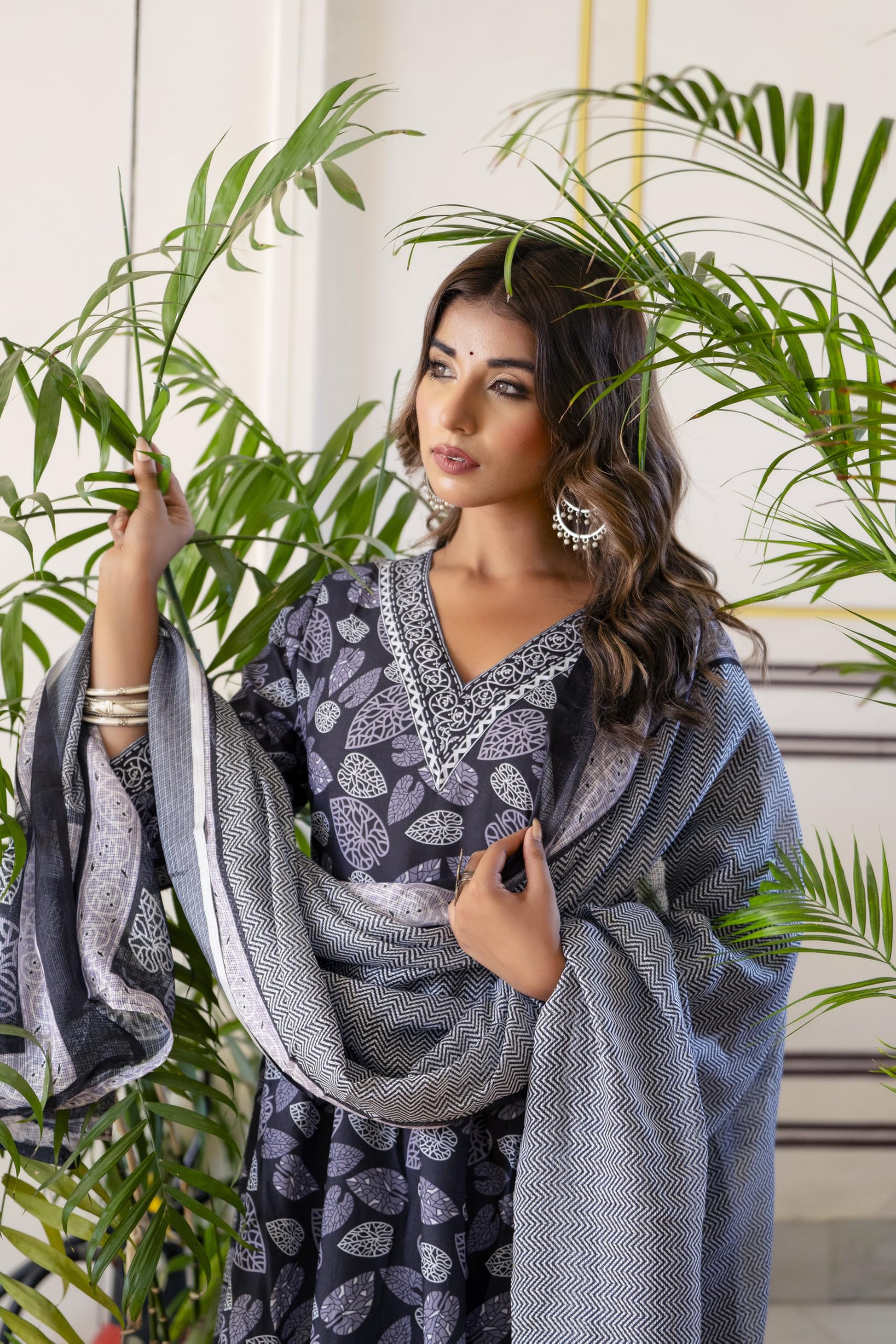 Yashika Women Printed Cotton Blend Lace A-Line Kurta Pant Dupatta Set - Ethnic Elegance For Every Occasion! Experience Comfort And Style With This Stunning Ensemble