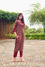 ANNI DESIGNER Womens Cotton Blend Straight Printed Kurta with Pant Set (Garima Maroon-VGT_S_Maroon_Small)