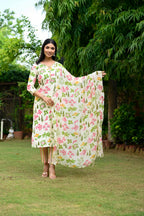 ANNI DESIGNER Women s Rayon Blend Kurta with Pants and Dupatta, cream, XL