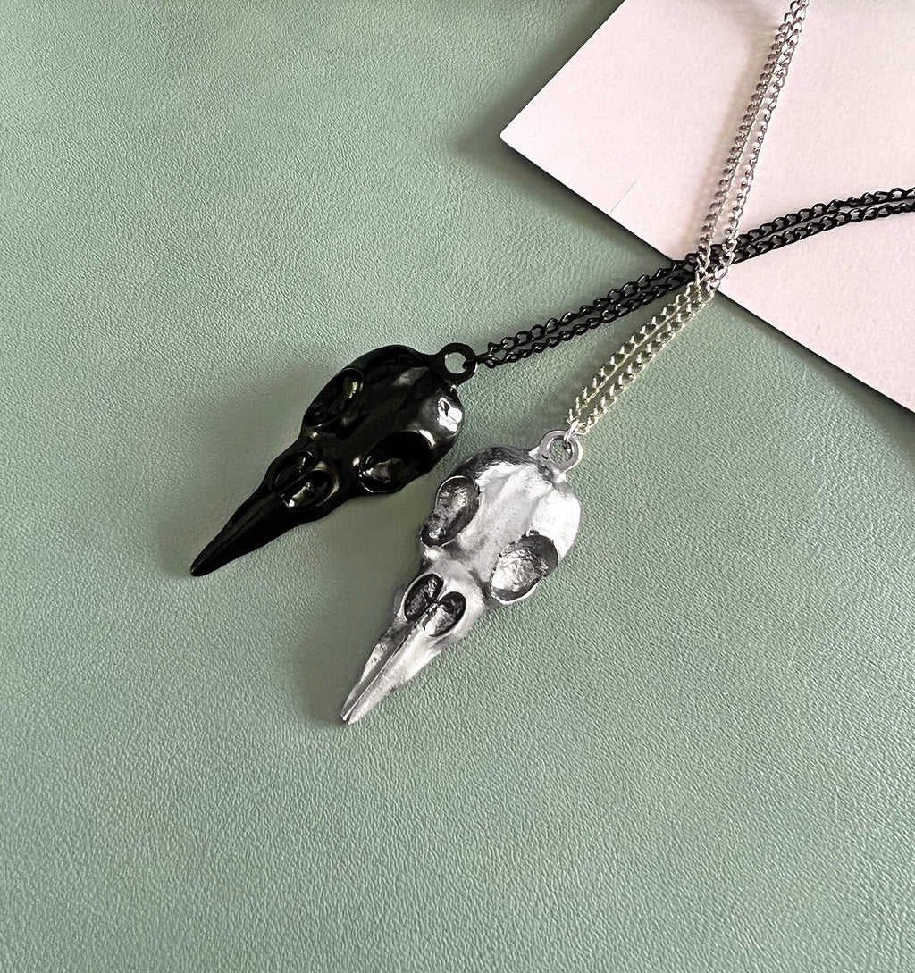 YOOESTORES82 Punk Metal Crow Skull Necklace. Hip Hop 3D Animal Bird Skull Pendant Necklace, Men Women Vintage Gothic Halloween J