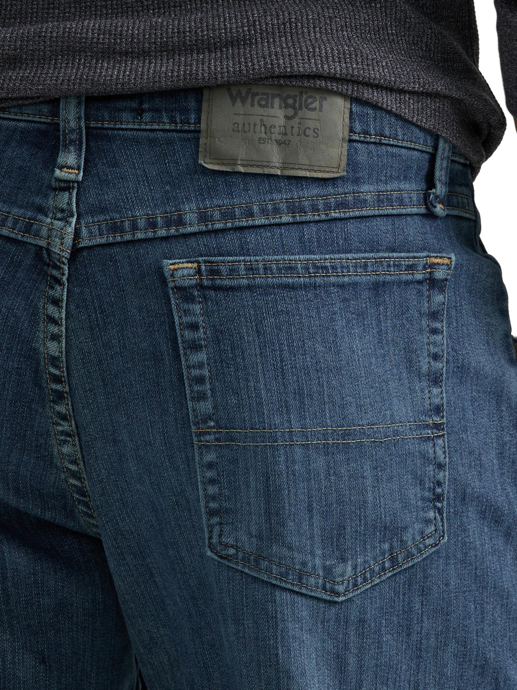 Wrangler Authentics Men's Classic 5-Pocket Relaxed Fit Flex Jean Slate Flex 42W x 32L