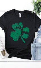 Retro Clover Graphic Tee T-Shirt PLUS