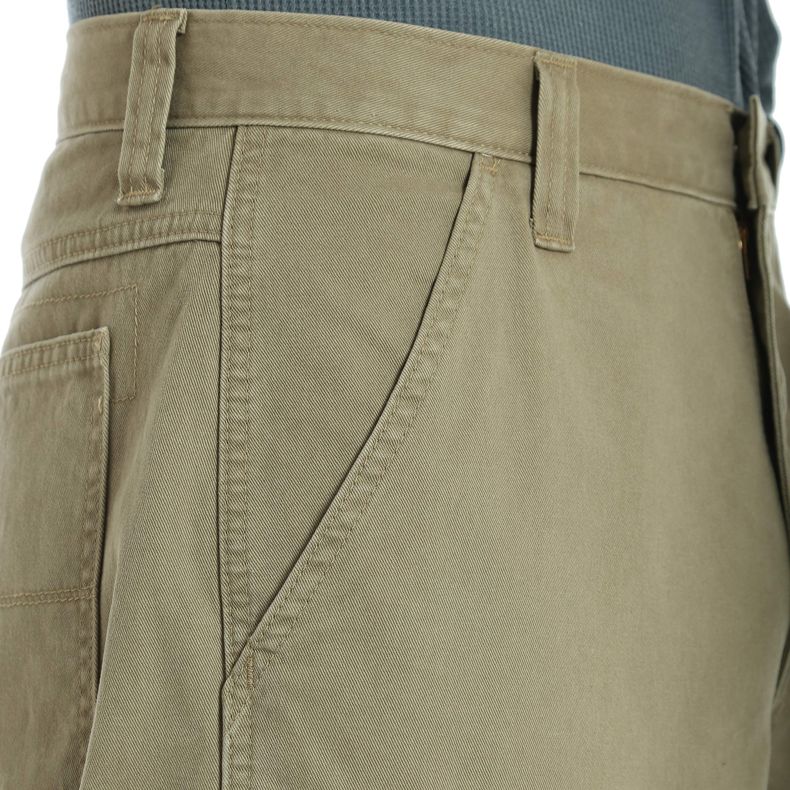 Wrangler Authentics Men's Relaxed Fit Cargo Pant (Logan), British Khaki Twill, 42W x 34L