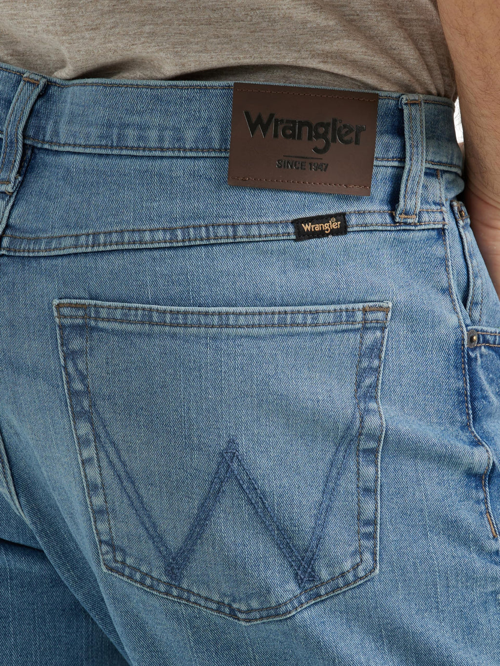 Wrangler Men's Relaxed Bootcut Jean, Milo