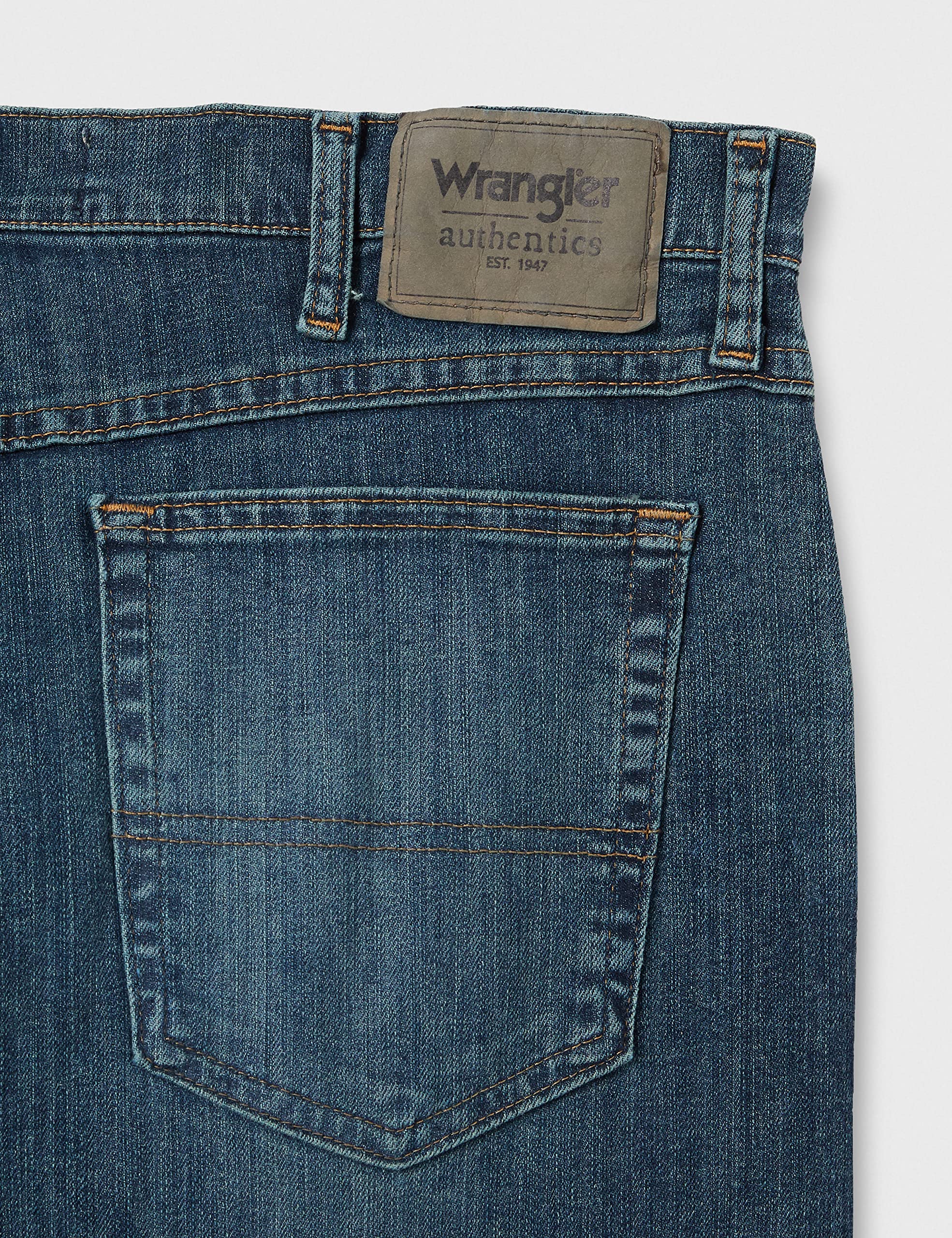 Wrangler Authentics Men's Classic 5-Pocket Regular Fit Jean, Twilight Flex, 31W x 34L