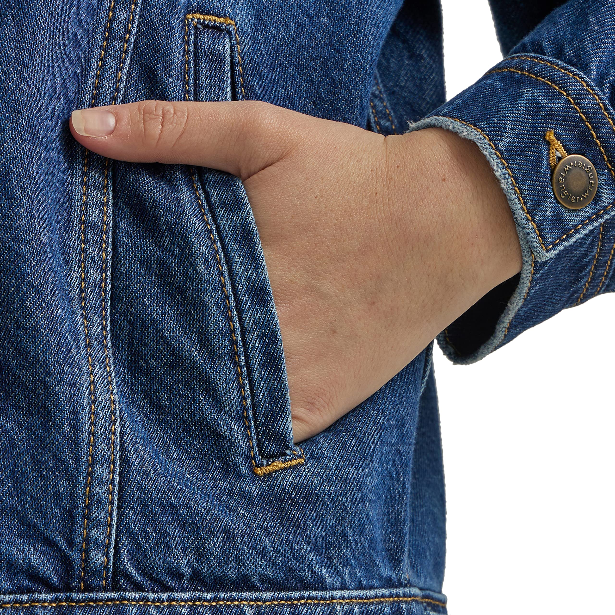 Wrangler Women's Relaxed Fit Girlfriend Denim Jacket, Daffodil, XX-Large