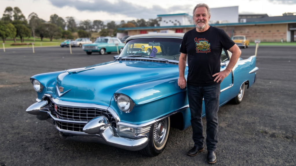 America The Beautiful® Classic Car 59 Cadillac Mens T-Shirt