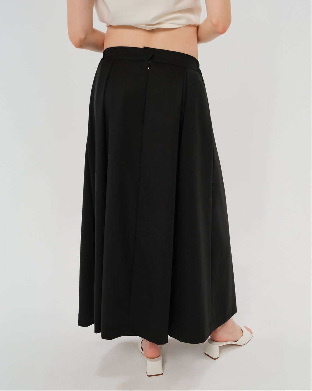 Over-Under Bump Pleated Maternity Maxi Skirt in All-Season Wool Blend