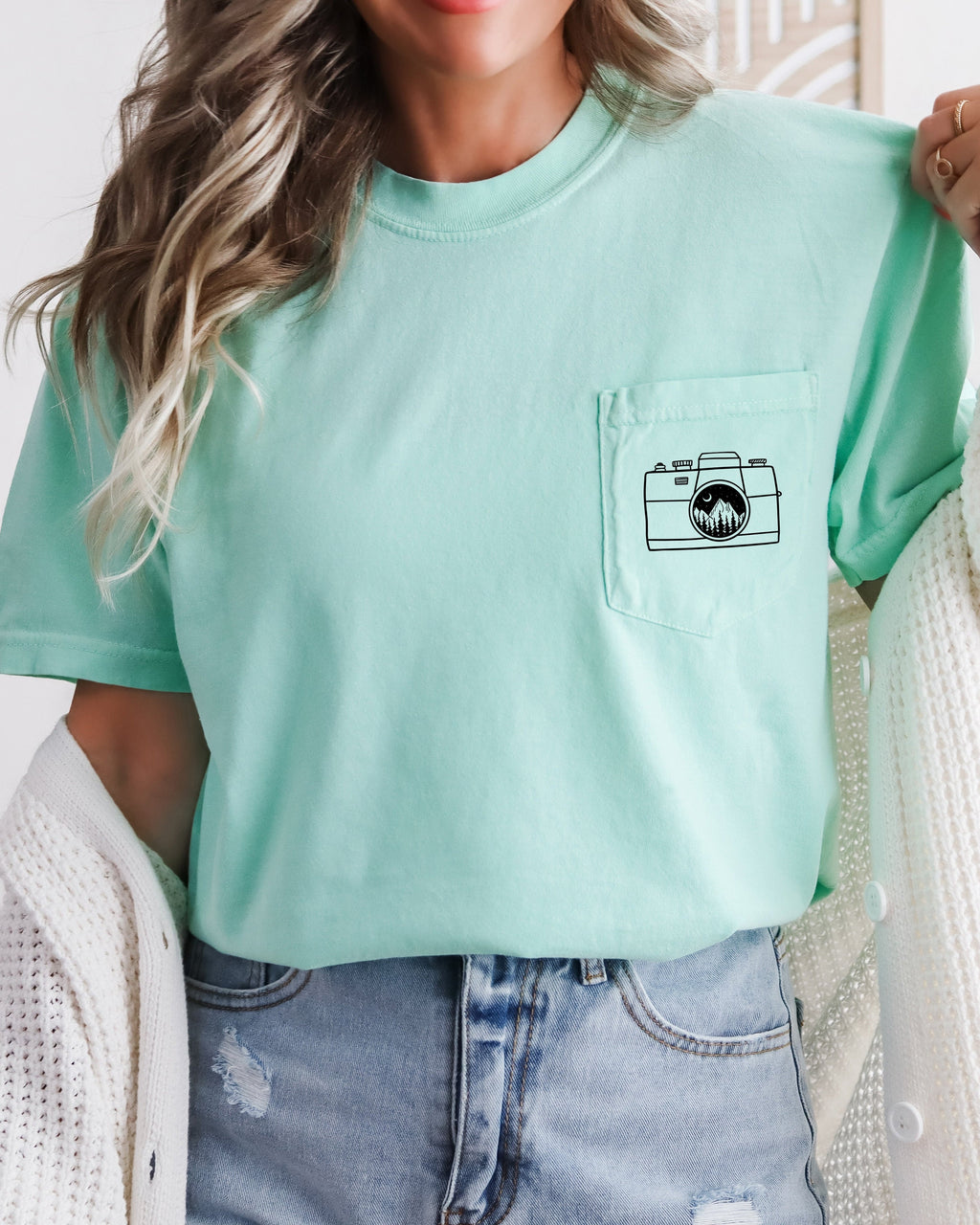 Camera & Mountain Comfort Colors Pocket T Shirt
