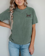 Cat Lover Kitty with flowers Comfort Colors Pocket T Shirt