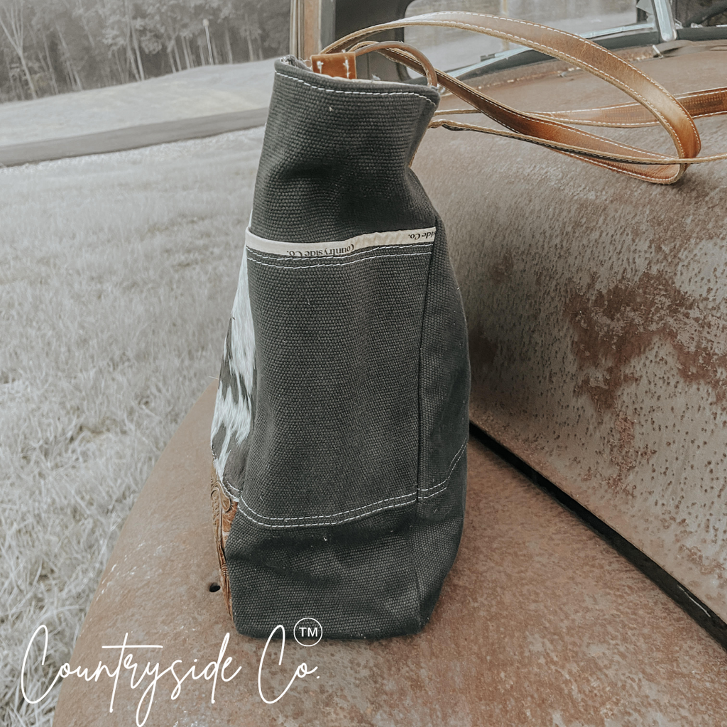 Darby Cowhide Carry All Overnight Bag