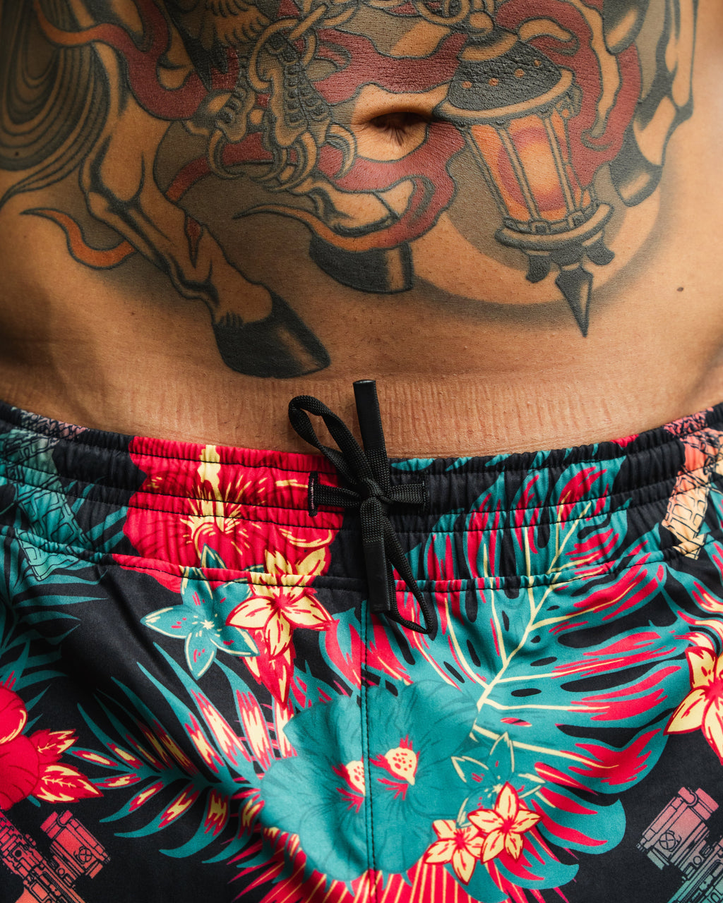 Men's Performance Training Shorts | 5.5"- Tropical Assassin