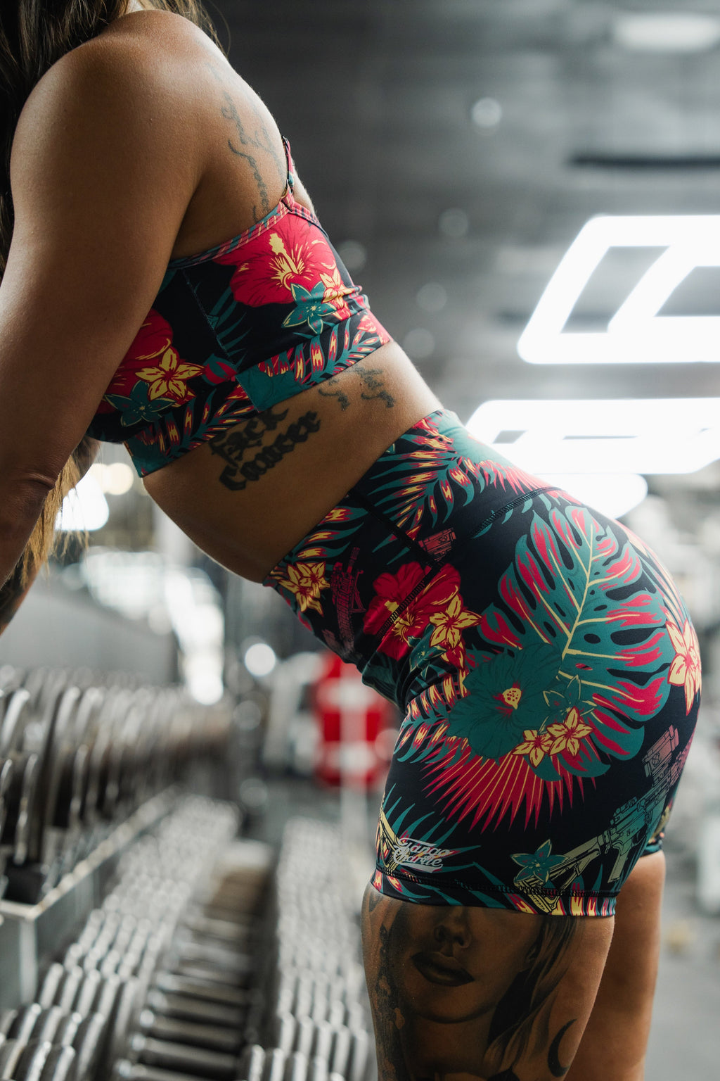 Cross Back Sports Bra | Tropical Assassin