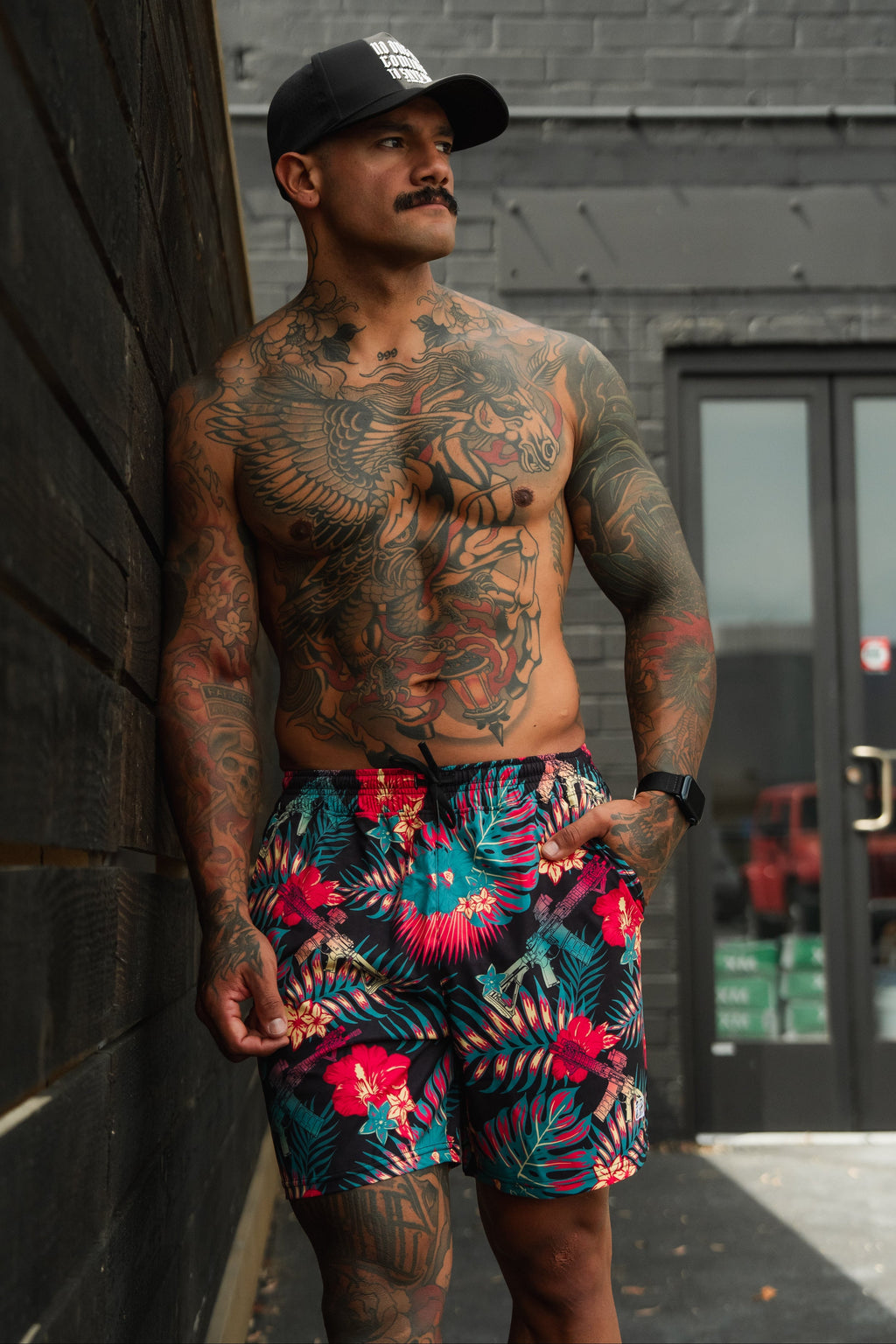 Men's Performance Training Shorts | 5.5"- Tropical Assassin