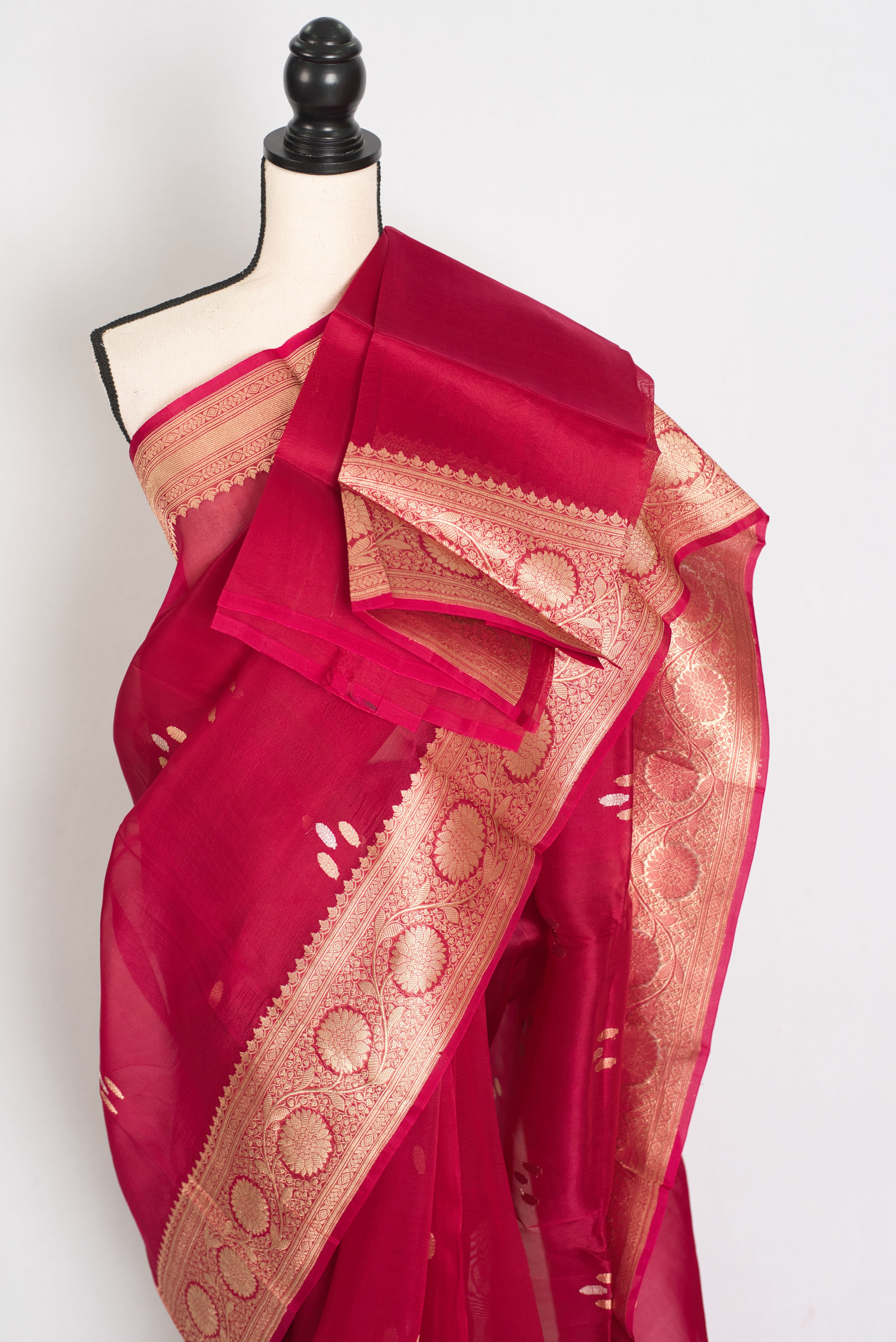 Noor : Silk Mark Certified Reddish Pinkish Red Organza Banarasi Saree with Gold