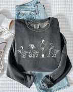 Goose Gardening Plant Lady Comfort Colors Garment-Dyed Sweatshirt – Floral Nature Graphic