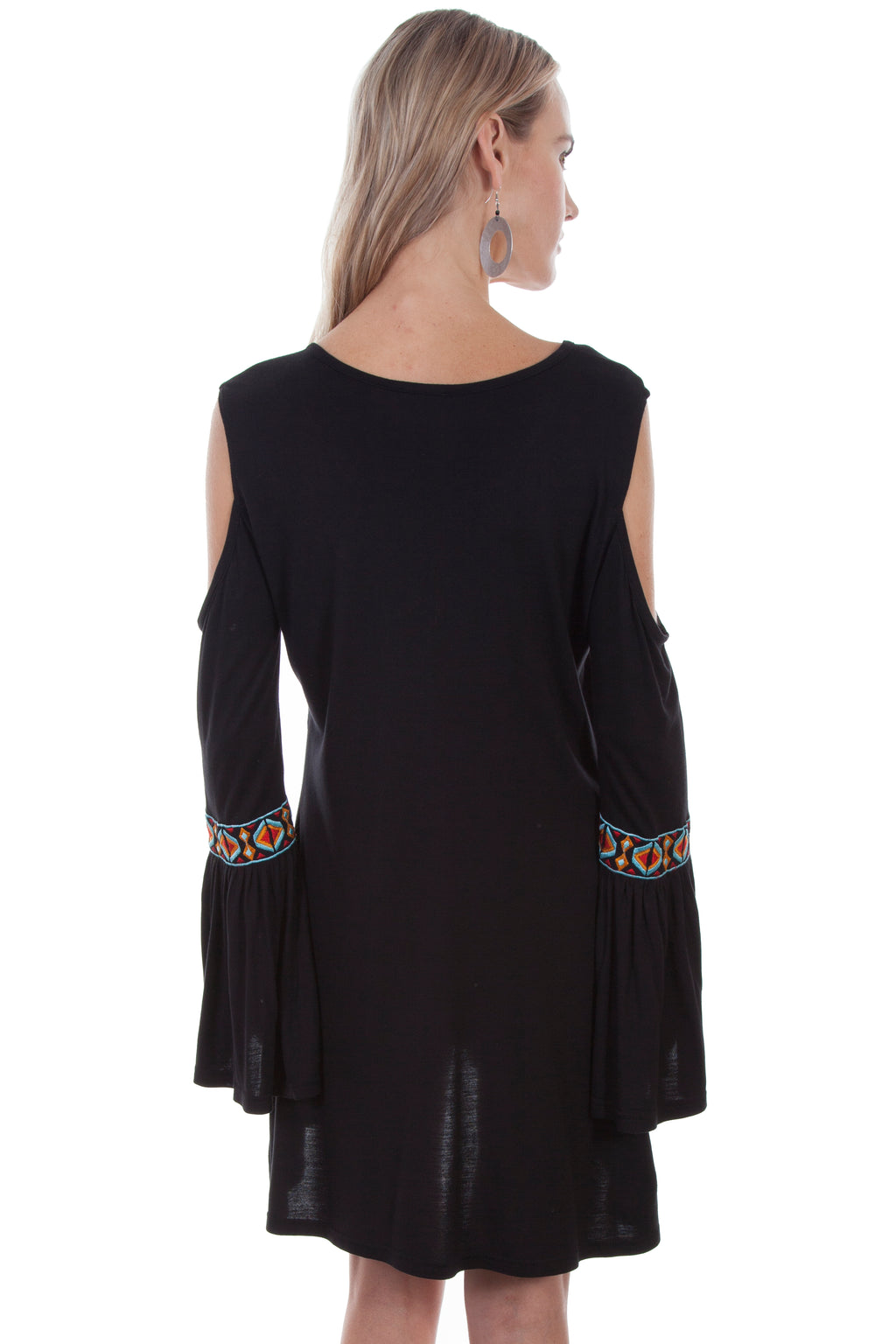 COLD SHOULDER W/AZTEC EMB.