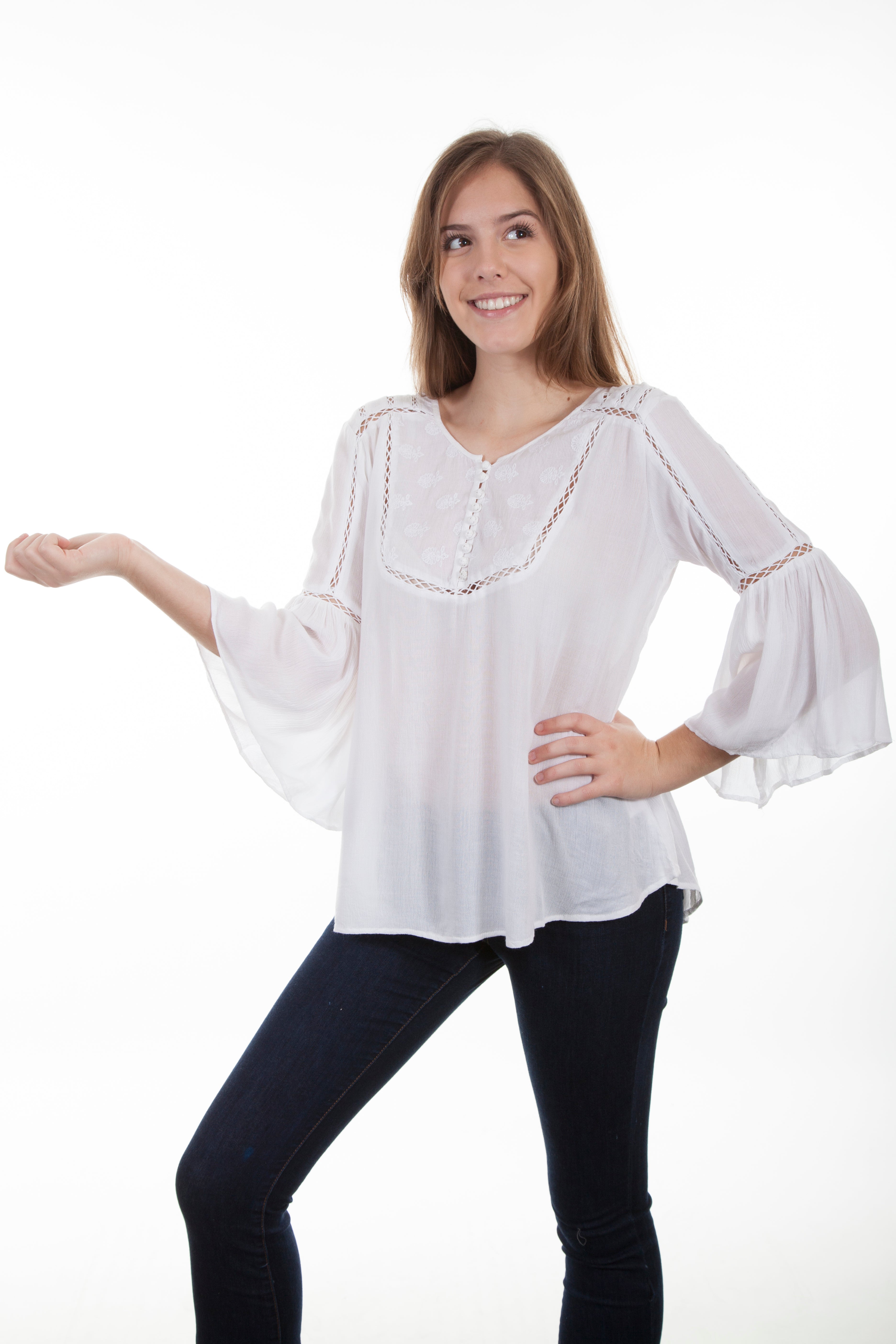 HI/LO BLOUSE W/CROCHET LACE INSETS