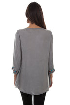 PULL OVER SCOOP NECK BLOUSE W/EMB