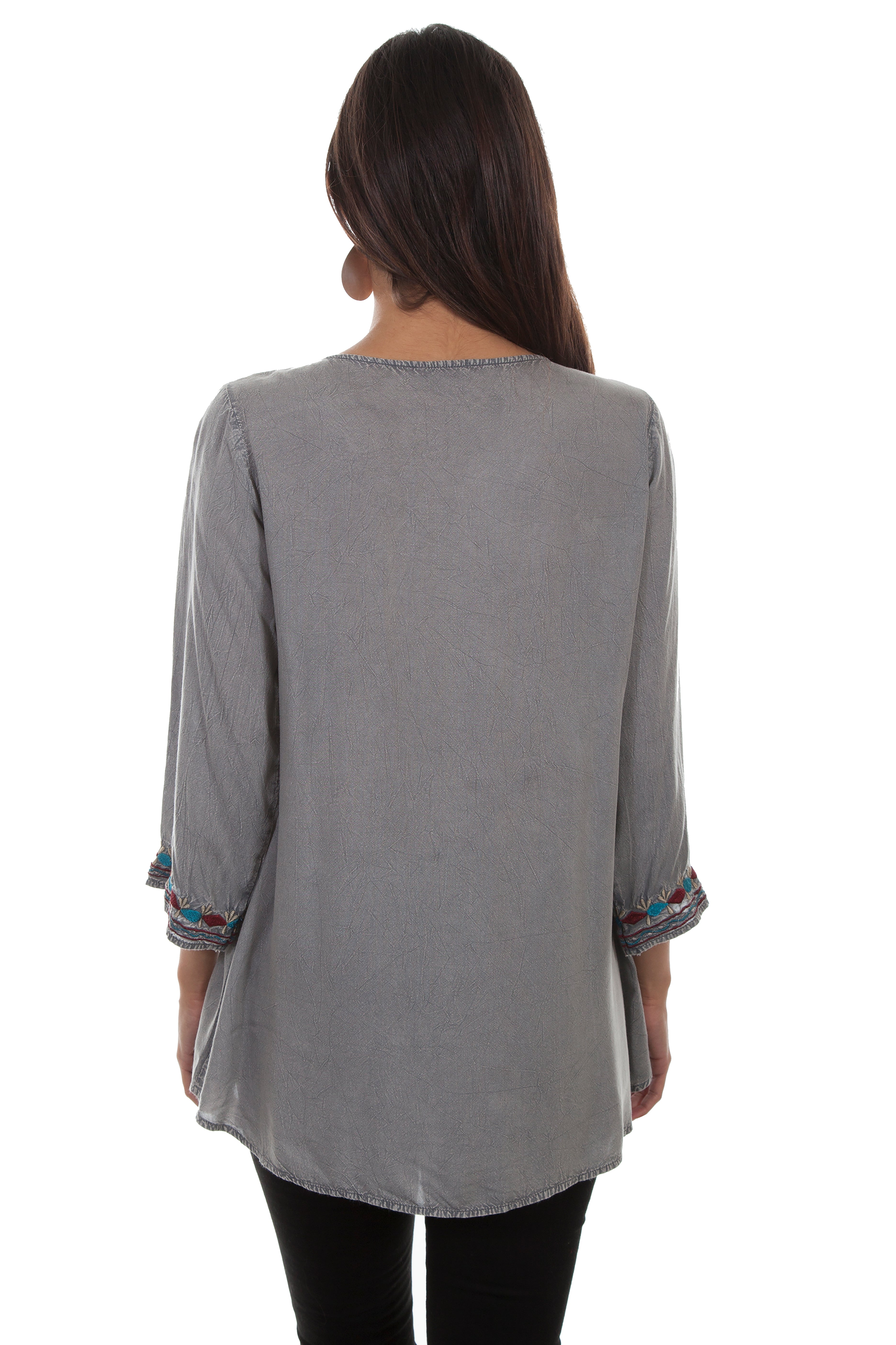 PULL OVER SCOOP NECK BLOUSE W/EMB
