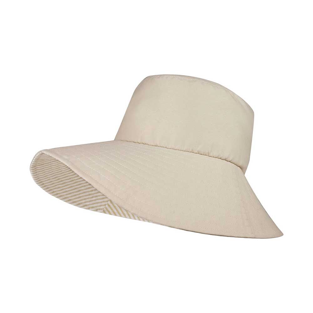 Lounge Hat