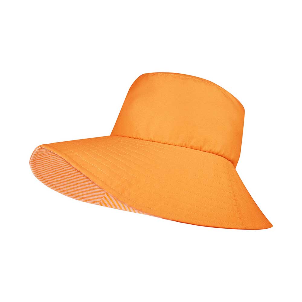 Lounge Hat