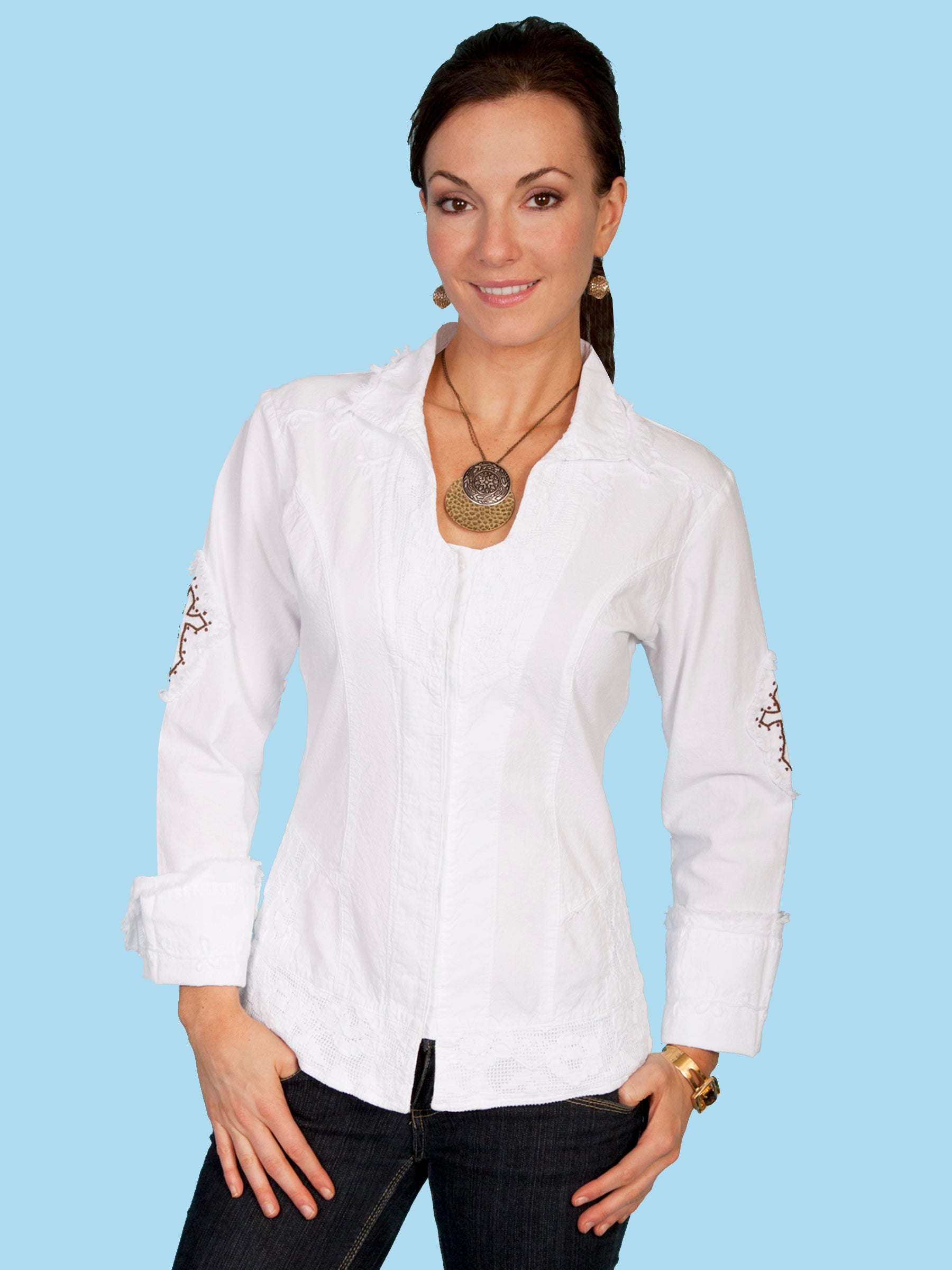 L/S CUT OUT CROSS W/EMB.