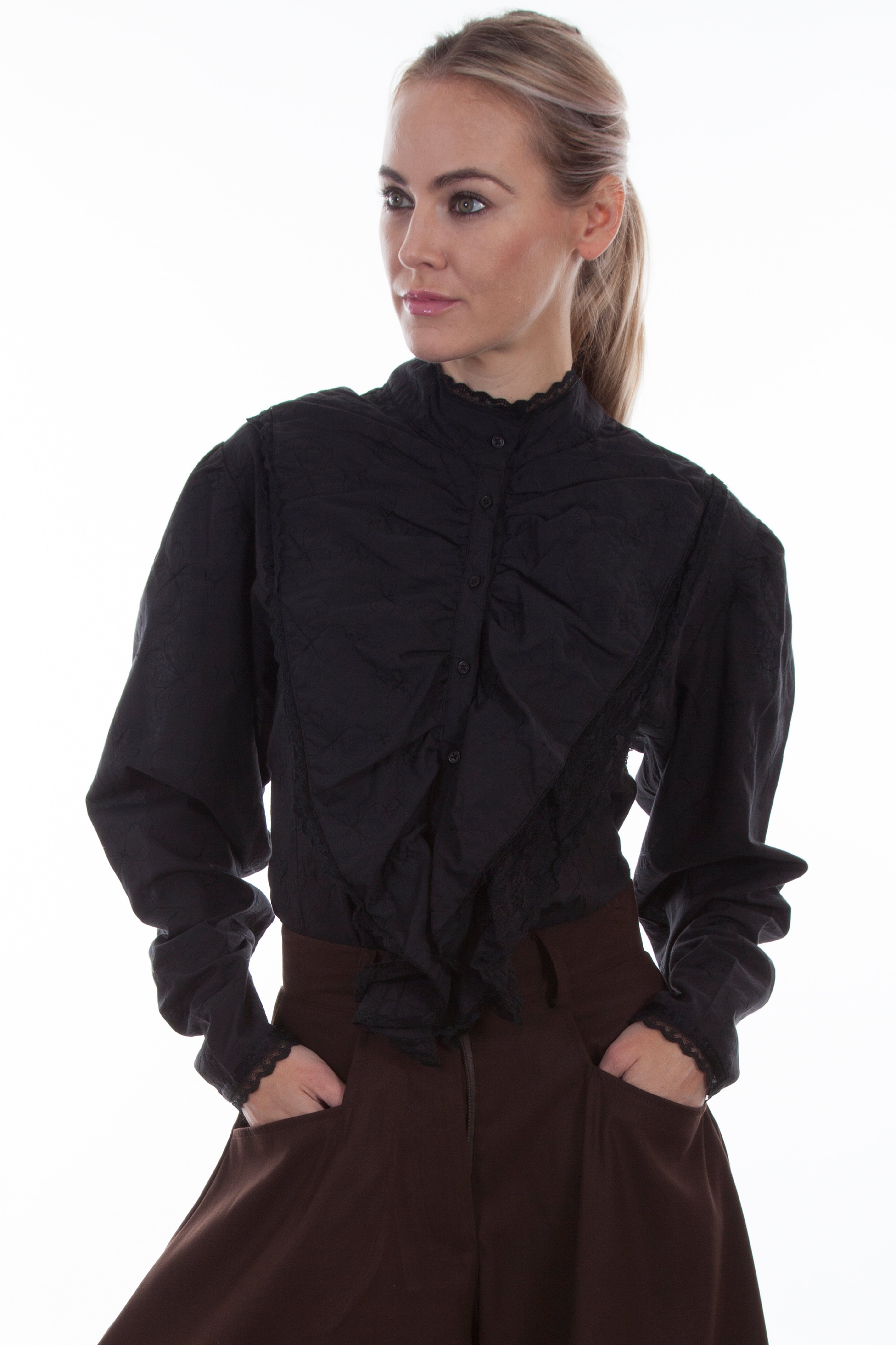 EMB. FLORAL BLOUSE